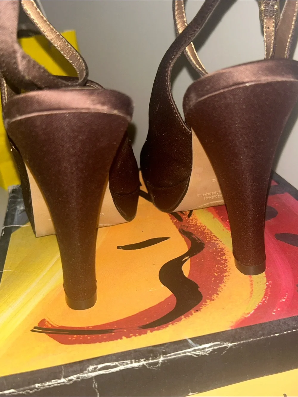 Vintage Cafe Hot Stuff Satin Brown Peep-Toe Slingback Heels Y2K ERA size 7.5